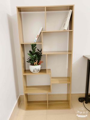 Kệ sách chữ U mầu trắng và vân sồi Bao lắp HN. Mua bán Tủ, kệ gia đình tại Quận Thanh Xuân Hà Nội được đăng bởi MAI TRANG STORE