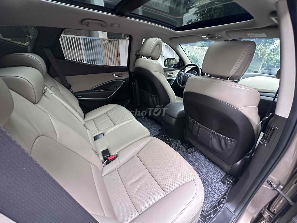 Hyundai Santa Fe 2018 2.4 AT 2WD - 92000 km. Mua bán Ô tô tại Quận Thanh Xuân Hà Nội được đăng bởi VIỆT NGUYÊN AUTO hình 10