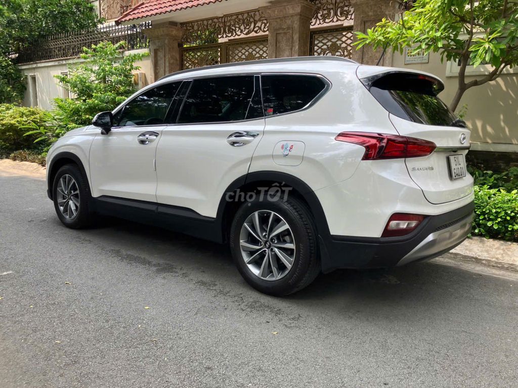 Gia đình cần bán xe Hyundai Santa Fe dầu SX 2019. Mua bán Ô tô tại Quận Gò Vấp Tp Hồ Chí Minh được đăng bởi Mạnh Hùng hình 3
