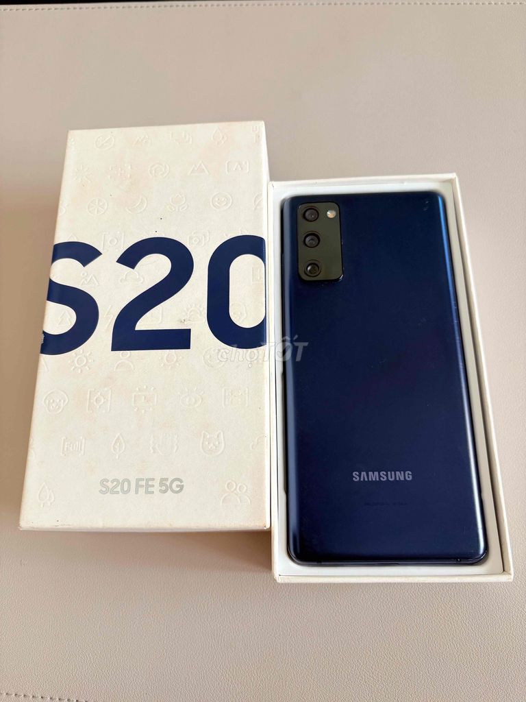 Samsung S20 FE 5G 8/256 VN 2sim Xanh đậm. Mua bán Điện thoại tại Quận Ninh Kiều Cần Thơ được đăng bởi Điện Thoại Tốt hình 1