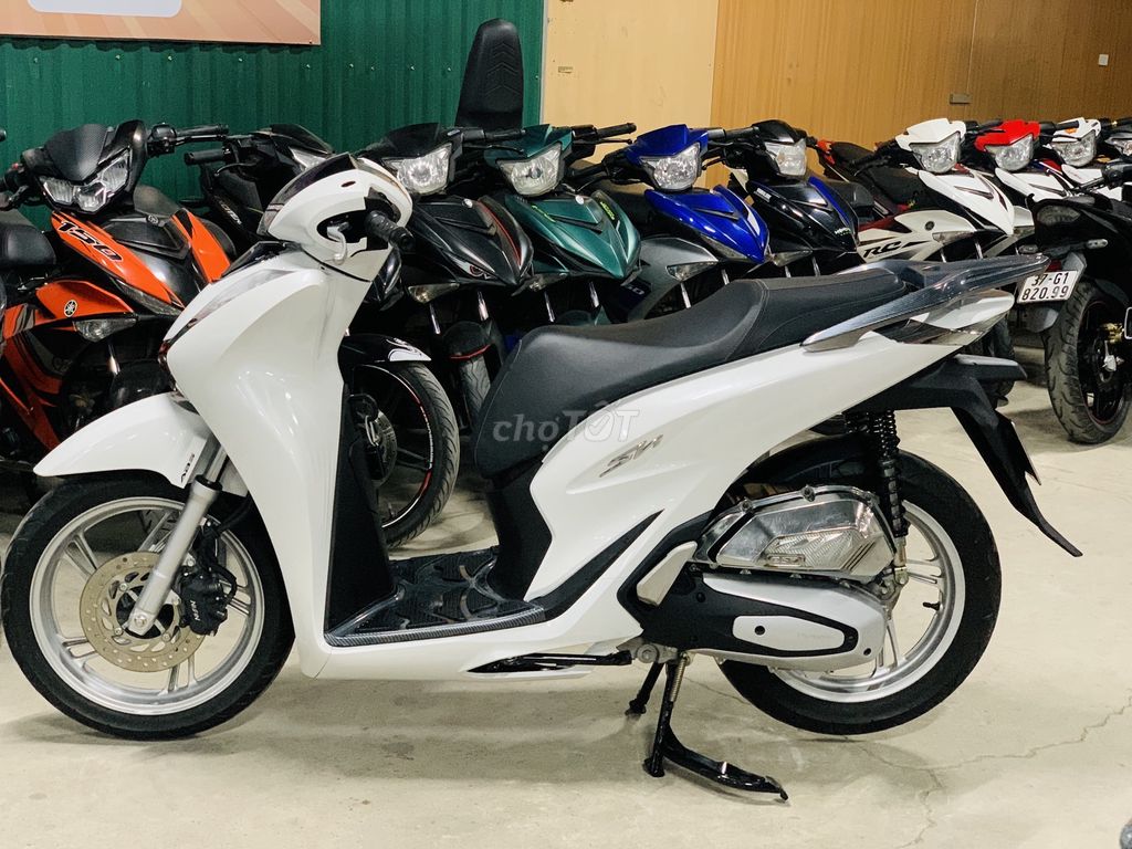 XE MÁY THANH TUNG-HONDA SH 125 GÓP 5 TRIỆU CÓ XE. Mua bán Xe máy tại Quận Nam Từ Liêm Hà Nội được đăng bởi THANH TÙNG hình 5