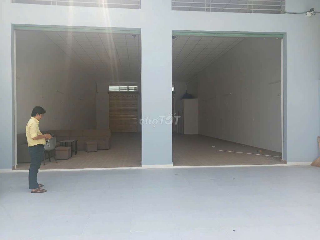 CHO THUÊ NHÀ ĐẸP TÂN SƠN NHÌ 10X30M