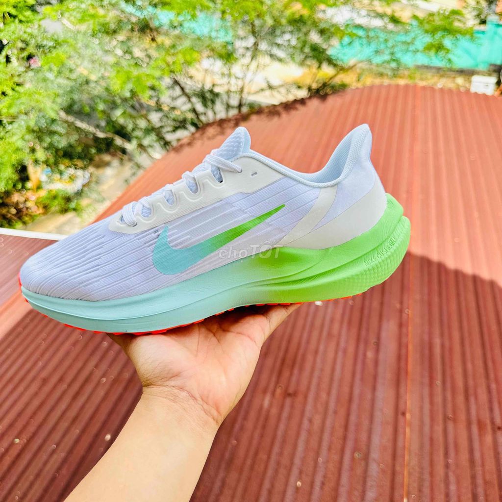 [CHÍNH HÃNG] [Mới 100%] Nike Zoom 9, mua mới 4tr2