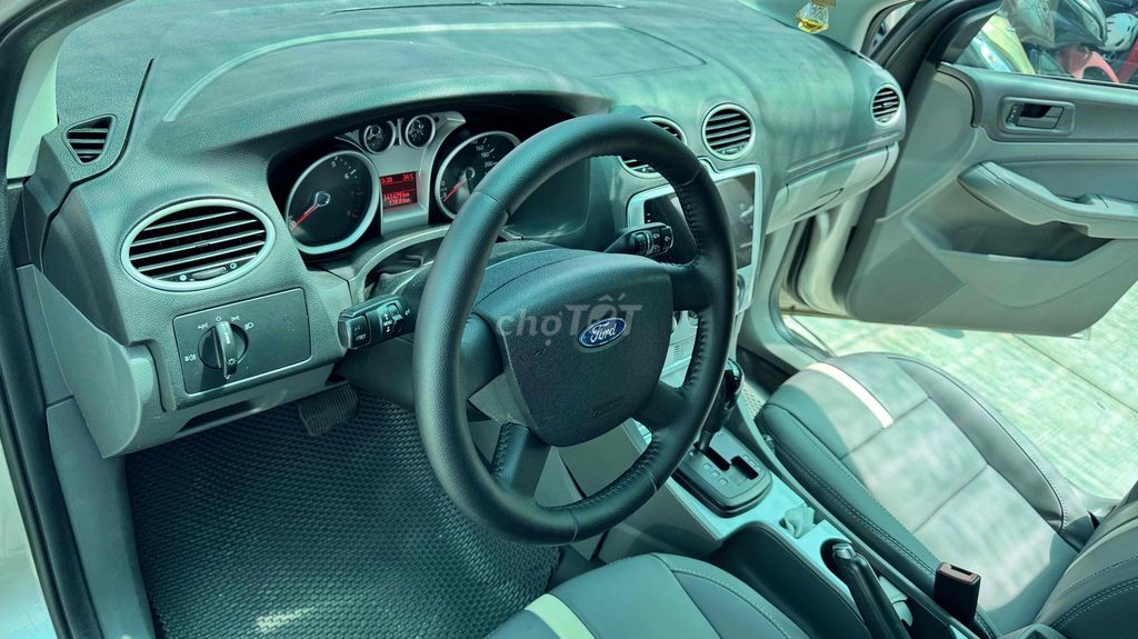 Ford Focus 2010 - 141000 km. Mua bán Ô tô tại Thành phố Dĩ An Bình Dương được đăng bởi THANH hình 3