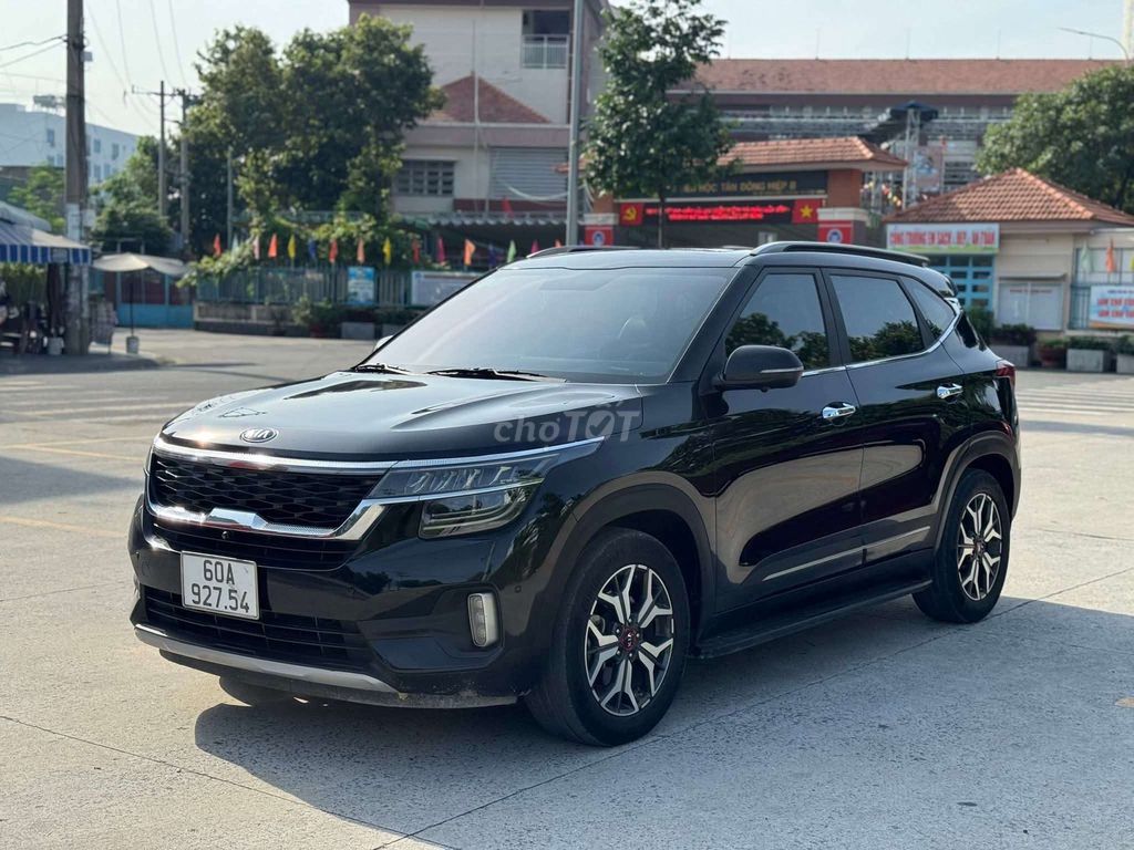 Kia Seltos 2021 premium bản 1.4 Turbo siêu đẹp. Mua bán Ô tô tại Thành phố Biên Hòa Đồng Nai được đăng bởi Đặng Lê Nhựt Trường hình 3