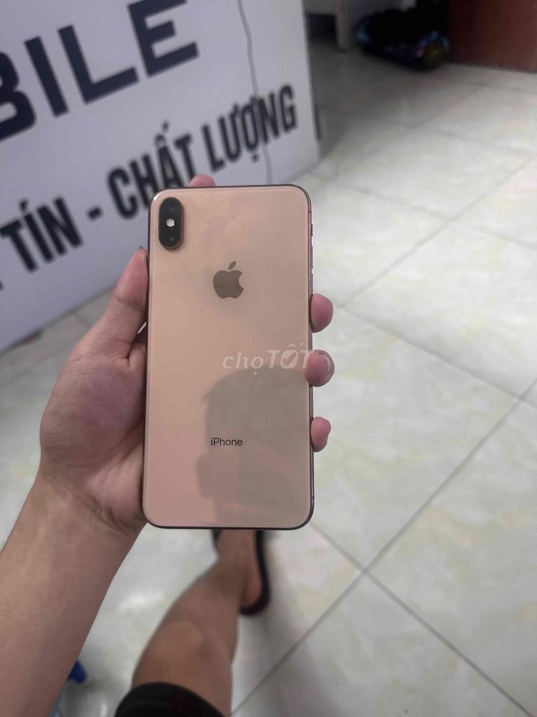 iPhone XS Max 64GB Vàng Đã sử dụng. Mua bán Điện thoại tại Thành phố Vinh Nghệ An được đăng bởi PHAN BA HIEU hình 1