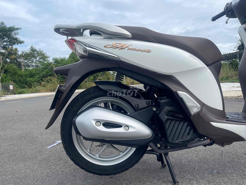 cần bán sh mode mới keng ngay chủ. Mua bán Xe máy tại Huyện Tân Phú Đồng Nai được đăng bởi Lê thê đai hình 5