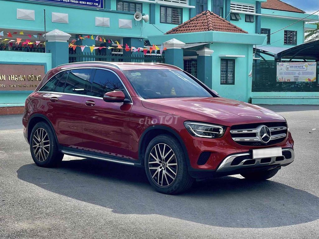 Mercedes GLC200 4Matic V1 2022 с пробегом 13 000 км