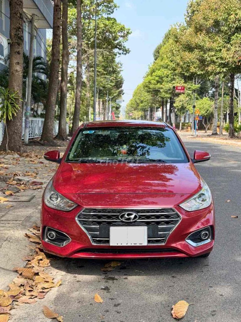 Hyundai Accent 2019 1.4 AT - 930000 km