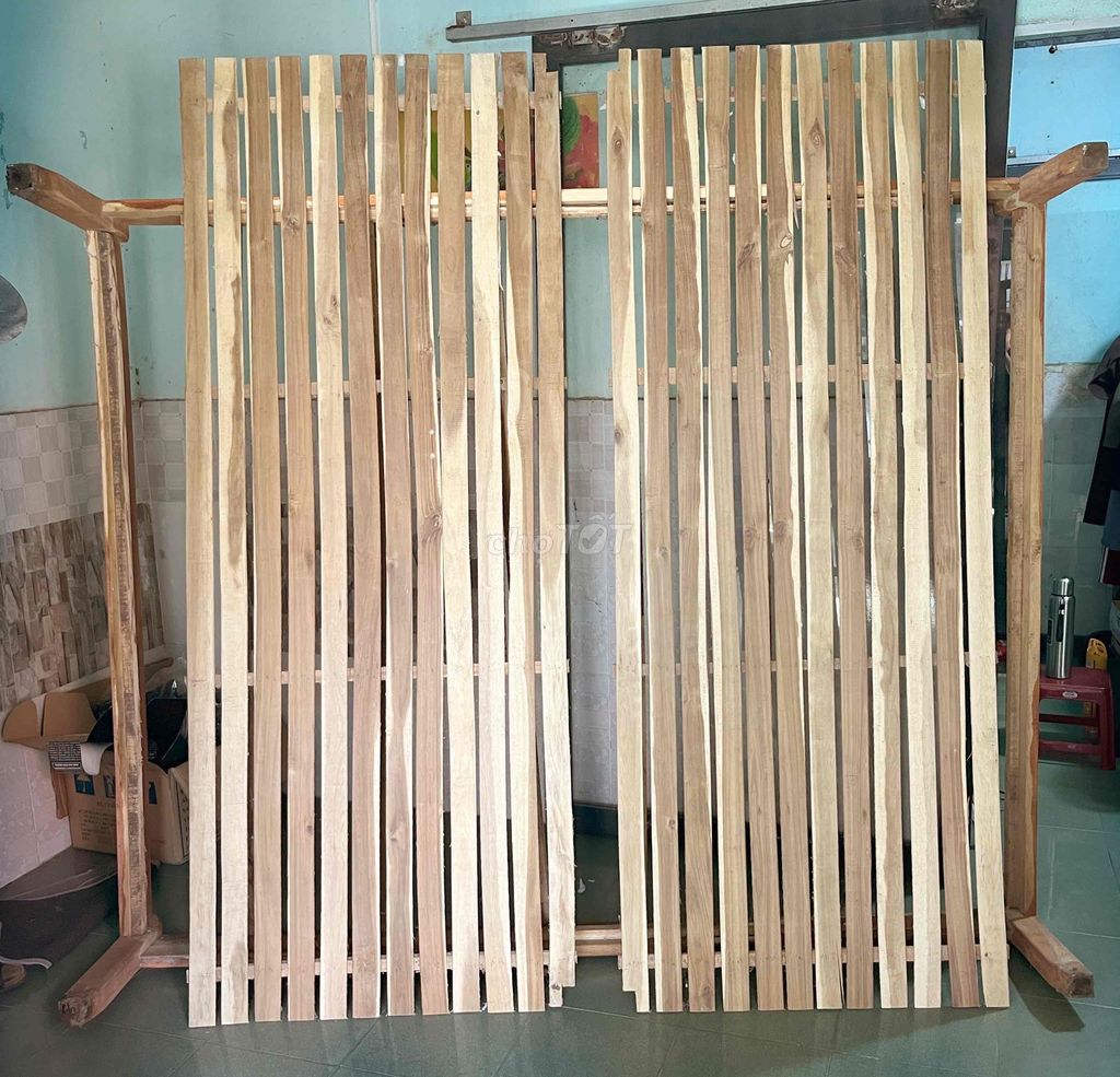 Giường gỗ 1m6x2m. Mua bán Giường, chăn ga gối nệm tại Quận Cẩm Lệ Đà Nẵng được đăng bởi Anh Ngô Hoàng hình 1