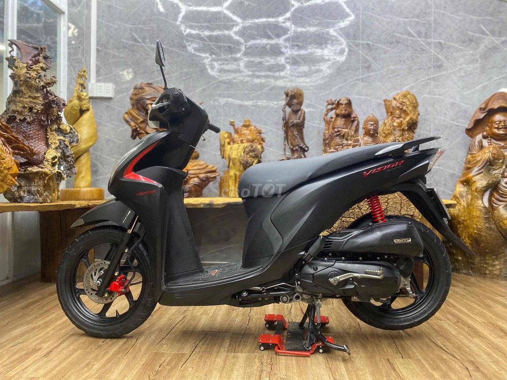 👉Vision biển SG dàn áo đẹp keng, máy zin bao êm. Mua bán Xe máy tại Quận 7 Tp Hồ Chí Minh được đăng bởi Xe Cũ Hiếu CT hình 5