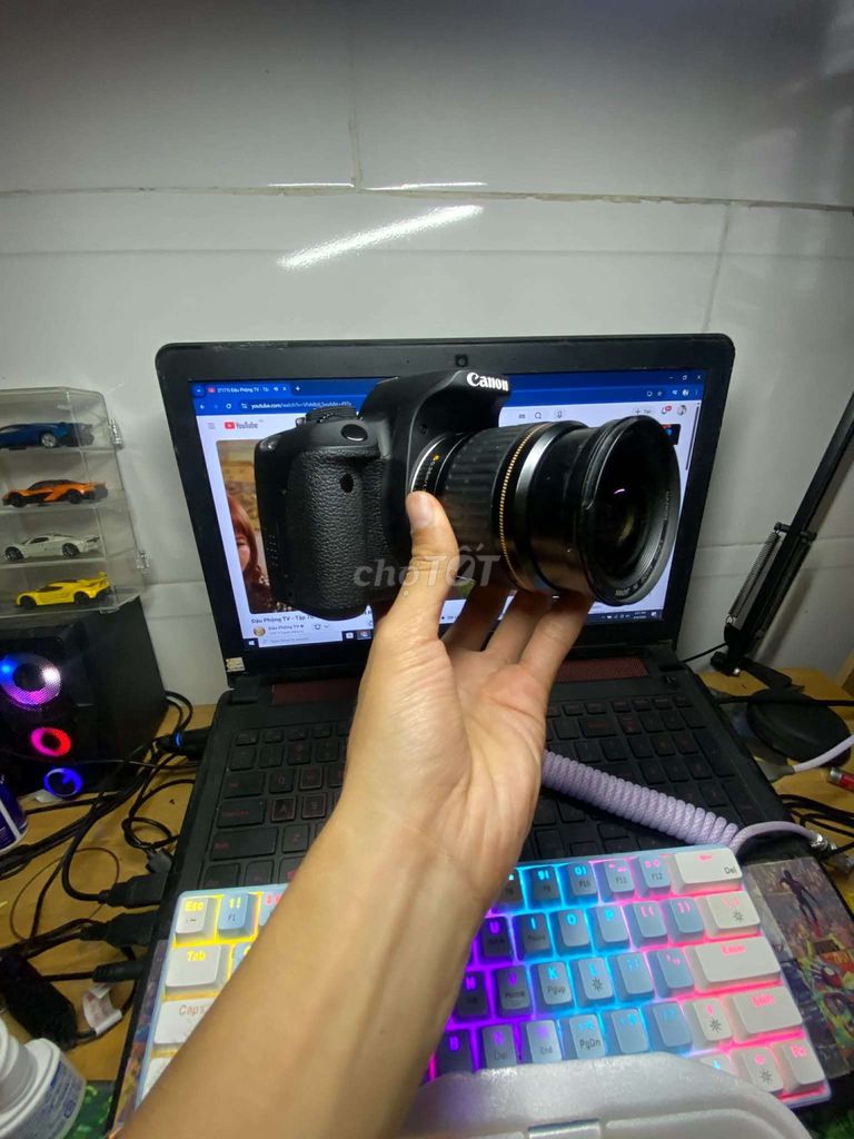 Máy ảnh Canon 700D Đen. Mua bán Máy ảnh, Máy quay tại Quận Cái Răng Cần Thơ được đăng bởi Giàu Phong hình 1