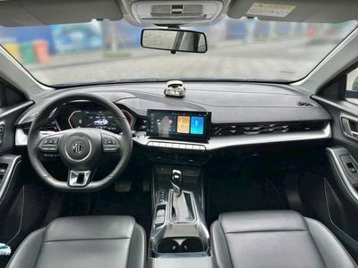 Ô tô MG5 Coupe thể thao 5 chỗ màu xám. Mua bán Ô tô tại Quận Bình Thuỷ Cần Thơ được đăng bởi Ngoc MG