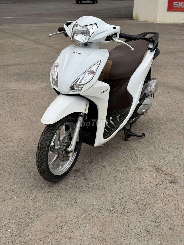 Honda Vision dky 2020 mới 99%. Mua bán Xe máy tại Quận Bắc Từ Liêm Hà Nội được đăng bởi My hình 3