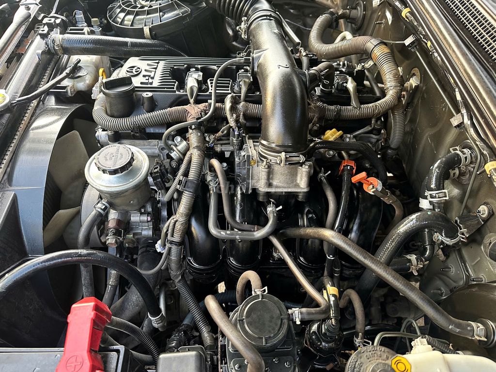 Toyota Fortuner 2.7V 4x4AT cuối 2011 tự động 2 cầu. Mua bán Ô tô tại Huyện Sóc Sơn Hà Nội được đăng bởi Salon Auto Đào Hằng hình 17