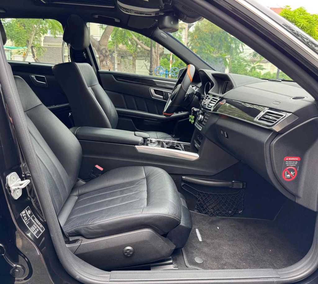 CẦN BÁN XE MERCEDES E250. XS 2014.87000KM. Mua bán Ô tô tại Quận Bình Tân Tp Hồ Chí Minh được đăng bởi XE ĐẸP BÌNH TÂN hình 7