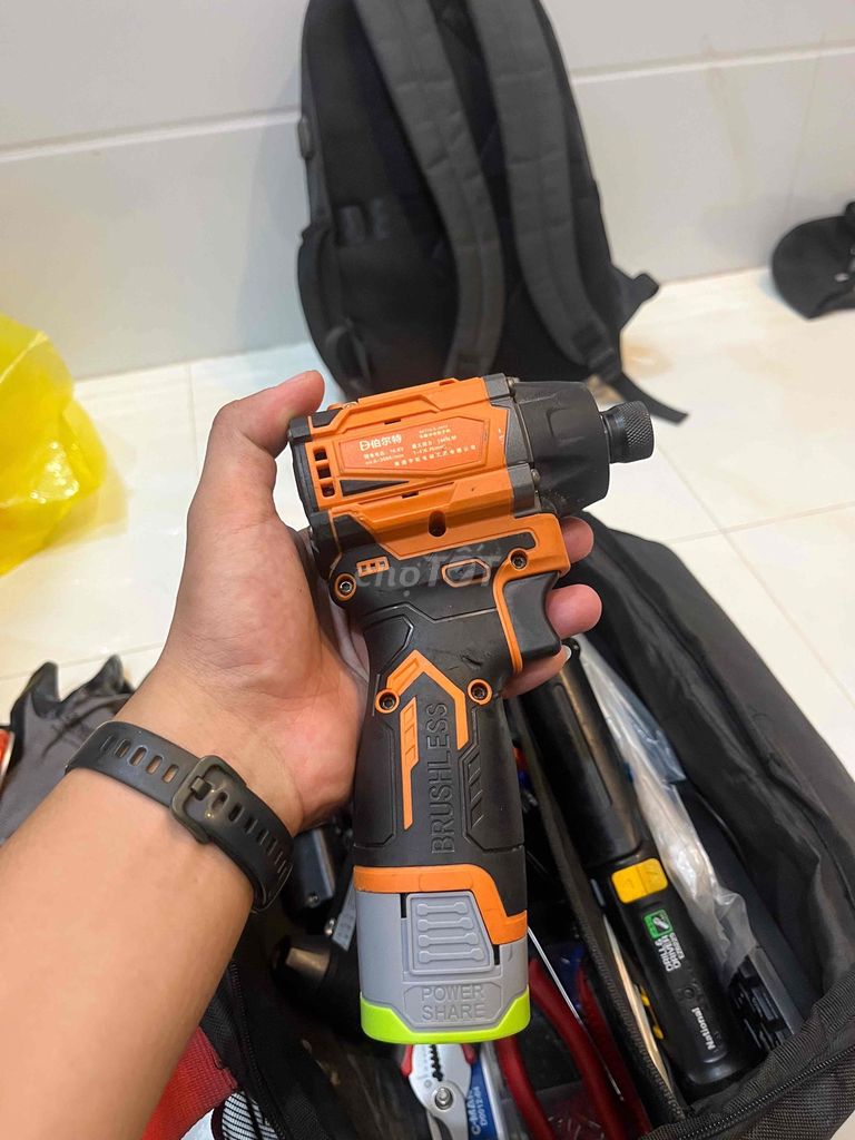 Máy khoan vặn vít pin sạc Nội địa Trung. Mua bán Nội thất, đồ gia dụng khác tại Quận 11 Tp Hồ Chí Minh được đăng bởi Kha Pham hình 1