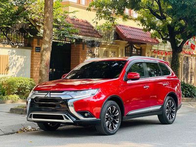 Mitsubishi Outlander 2022 2.0 CVT - 60737 km. Mua bán Ô tô tại Quận Nam Từ Liêm Hà Nội được đăng bởi Long xe lướt HN