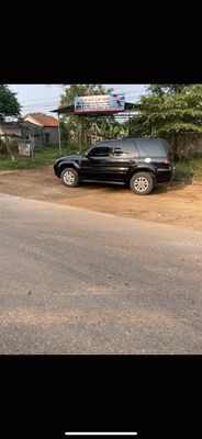 Ford Escape 2011 XLS 2.3L 4x2 AT - 9 km. Mua bán Ô tô tại Quận Cẩm Lệ Đà Nẵng được đăng bởi Hùng