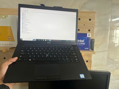 Dell Latitude 7490 I5-8350U 8GB 256G FHD  đốm nhẹ