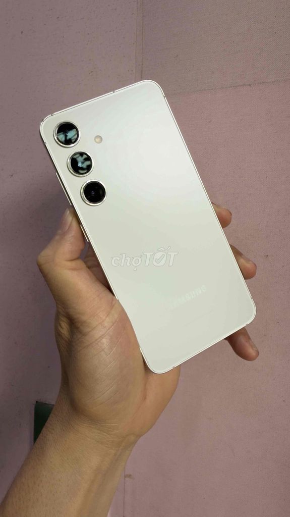 Samsung S24 256GB Trắng. Mua bán Điện thoại tại Quận 7 Tp Hồ Chí Minh được đăng bởi UY TÍN hình 1