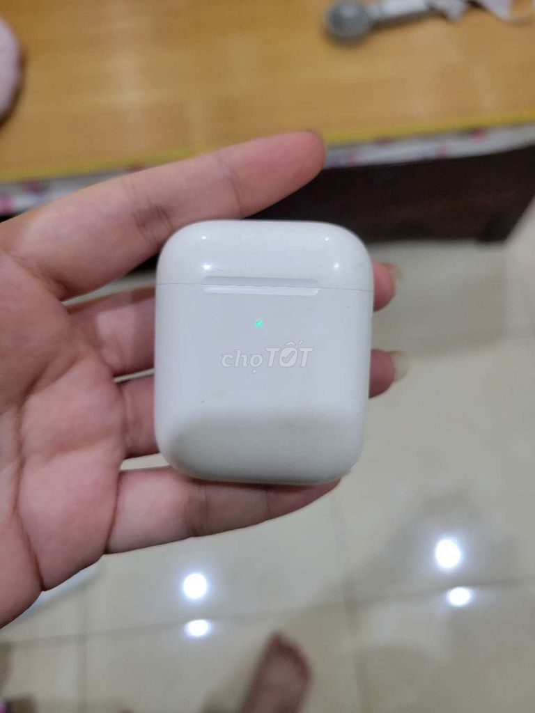 Tai nghe Apple AirPods 2. Mua bán Tivi, Âm thanh tại Quận Bắc Từ Liêm Hà Nội được đăng bởi Ha Pham hình 1