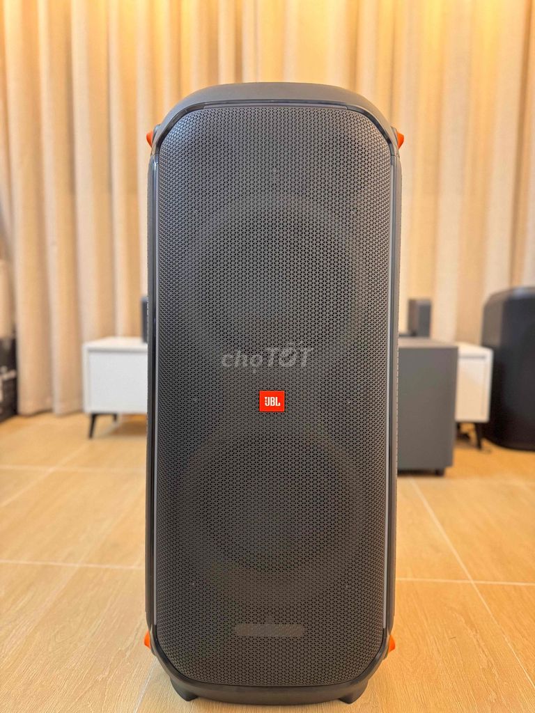 Loa kéo JBL PartyBox 710 Bluetooth Đen. Mua bán Tivi, Âm thanh tại Quận Hoàng Mai Hà Nội được đăng bởi Xuân Linh hình 1