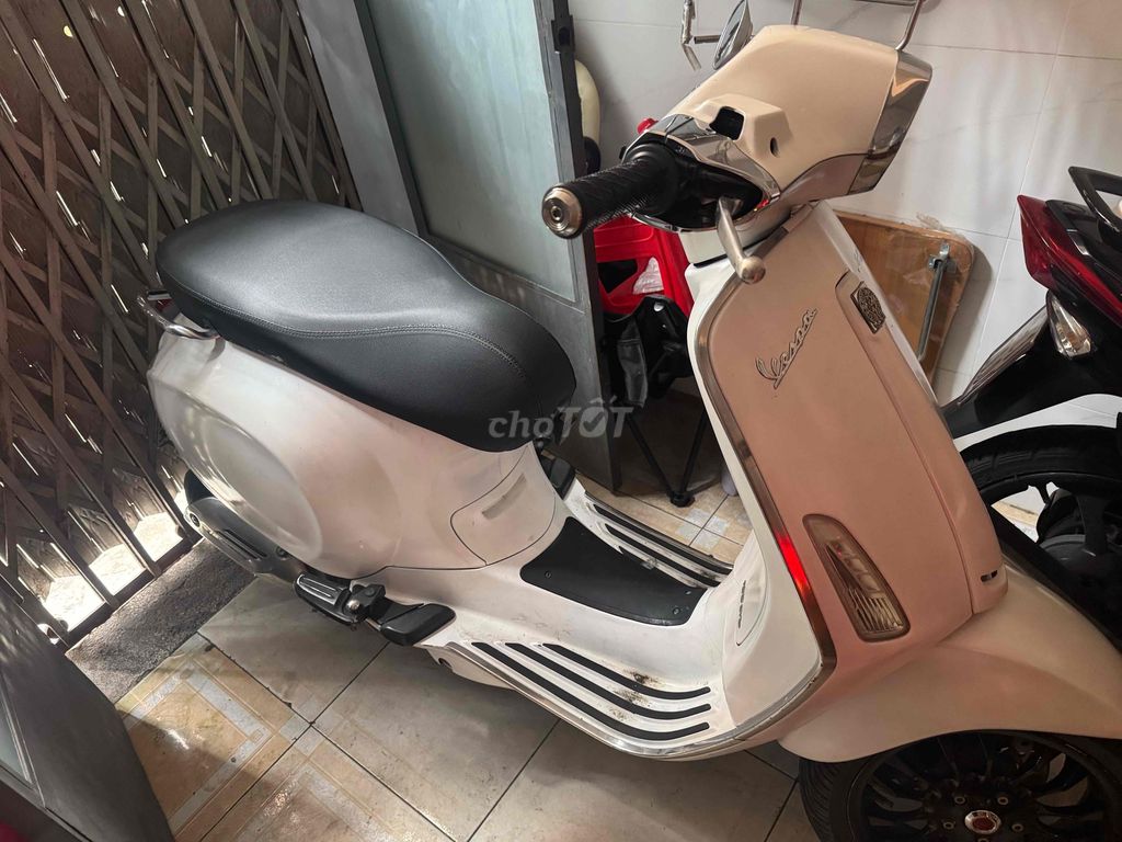 bán xe vespa prima lên sprint. Mua bán Xe máy tại Quận 1 Tp Hồ Chí Minh được đăng bởi Lai Trần hình 2