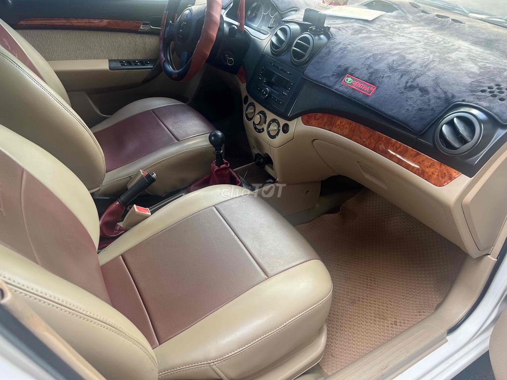 Daewoo Gentra 2010 SX 1.2 MT - 100000 km máy zin. Mua bán Ô tô tại Thành phố Buôn Ma Thuột Đắk Lắk được đăng bởi Vu dinh khang hình 5