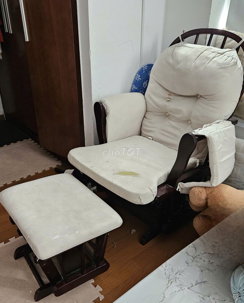 Ghế thư giãn Gỗ tự nhiên Nâu Trắng kem. Mua bán Bàn ghế tại Quận Tân Bình Tp Hồ Chí Minh được đăng bởi Trinh hình 1