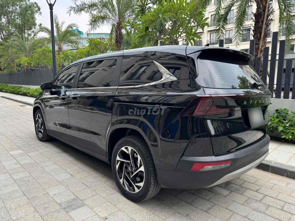 Hyundai Custin 2023 photo 4