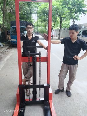 THANH LÝ TỒN KHO HẾT XE NÂNG TAY CAO 1000KG 1.6M. Mua bán Đồ chuyên dụng, Giống nuôi trồng tại Thành phố Hải Dương Hải Dương được đăng bởi Nguyễn thị cúc