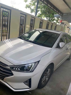 Hyundai Elantra 2019 1.6AT - 58300 km. Mua bán Ô tô tại Thị xã Điện Bàn Quảng Nam được đăng bởi Võ Như Hà