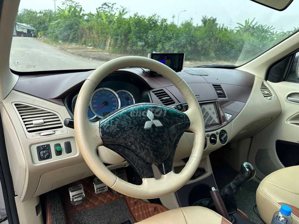 Mitsubishi Zinger 2008 Bạc. Mua bán Ô tô tại Quận Hà Đông Hà Nội được đăng bởi Ánh Minh hình 4