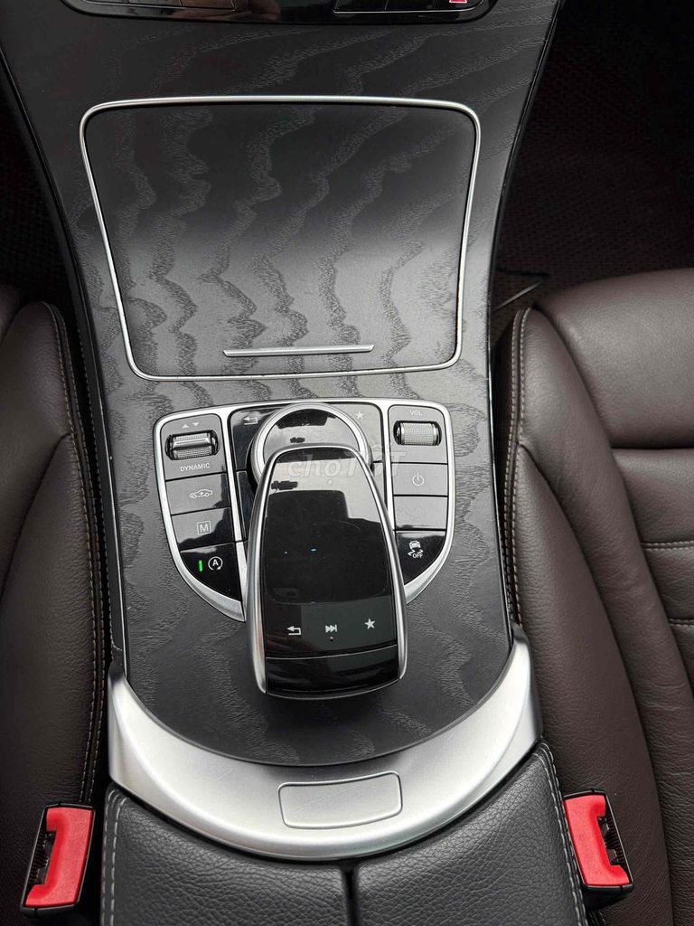 Mercedes Benz GLC 2019 300 4Matic - 80000 km. Mua bán Ô tô tại Quận Cầu Giấy Hà Nội được đăng bởi Auto 6666 hình 14