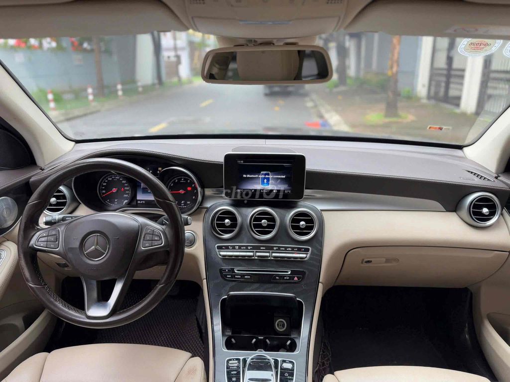 Mercedes Benz GLC300 4Matic sx 2018 đen/kem
