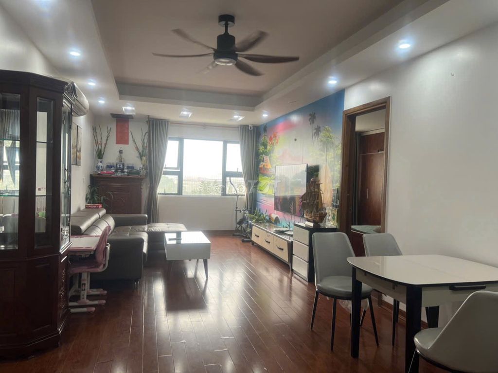 Cho thuê Căn 86m2 2pn2vs toà Dream center home 282 Nguyễn Huy Tưởng