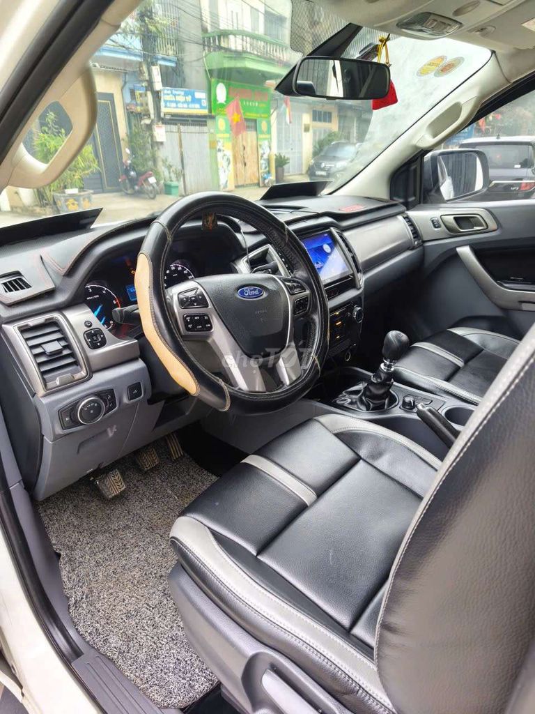 145 2016 XLT 2.2L 4x4 MT - 98000 km. Mua bán Ô tô tại Huyện Thanh Trì Hà Nội được đăng bởi Chuyên mua bán xe Bán Tải Lướt  hình 8