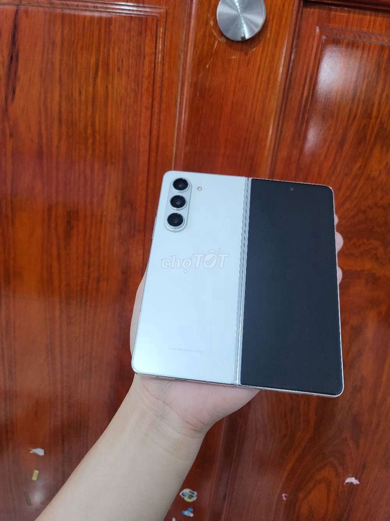 Samsung Galaxy Z Fold 5 512GB Trắng. Mua bán Điện thoại tại Quận 7 Tp Hồ Chí Minh được đăng bởi HaiDo Store   hình 1
