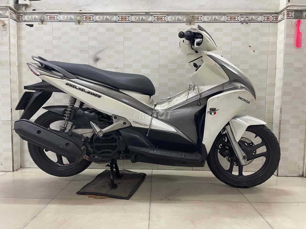 AB 2012 BS 60 HỖ TRỢ GÓP OĐ NỢ XẤU CÓ GL ĐỖI XE. Mua bán Xe máy tại Huyện Hóc Môn Tp Hồ Chí Minh được đăng bởi Khaianh  hình 3