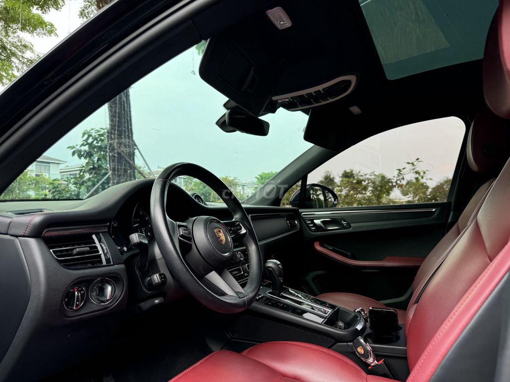 Porsche Macan 2023  - 27500 km. Mua bán Ô tô tại Quận 7 Tp Hồ Chí Minh được đăng bởi Nguyen Huynh hình 3