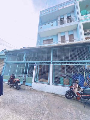 cho thuê nhà 3tr8/ tháng gần vincom Thành Phố Sóc Trăng. Cho thuê nhà ở tại Thành phố Sóc Trăng Sóc Trăng được đăng bởi  ngân