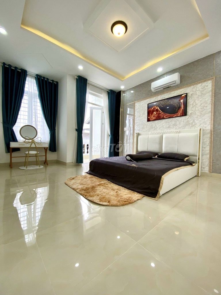 Cho thuê nhà mới Phan Đình Phùng, 4 x 12.5m, 4 tầng, hxh