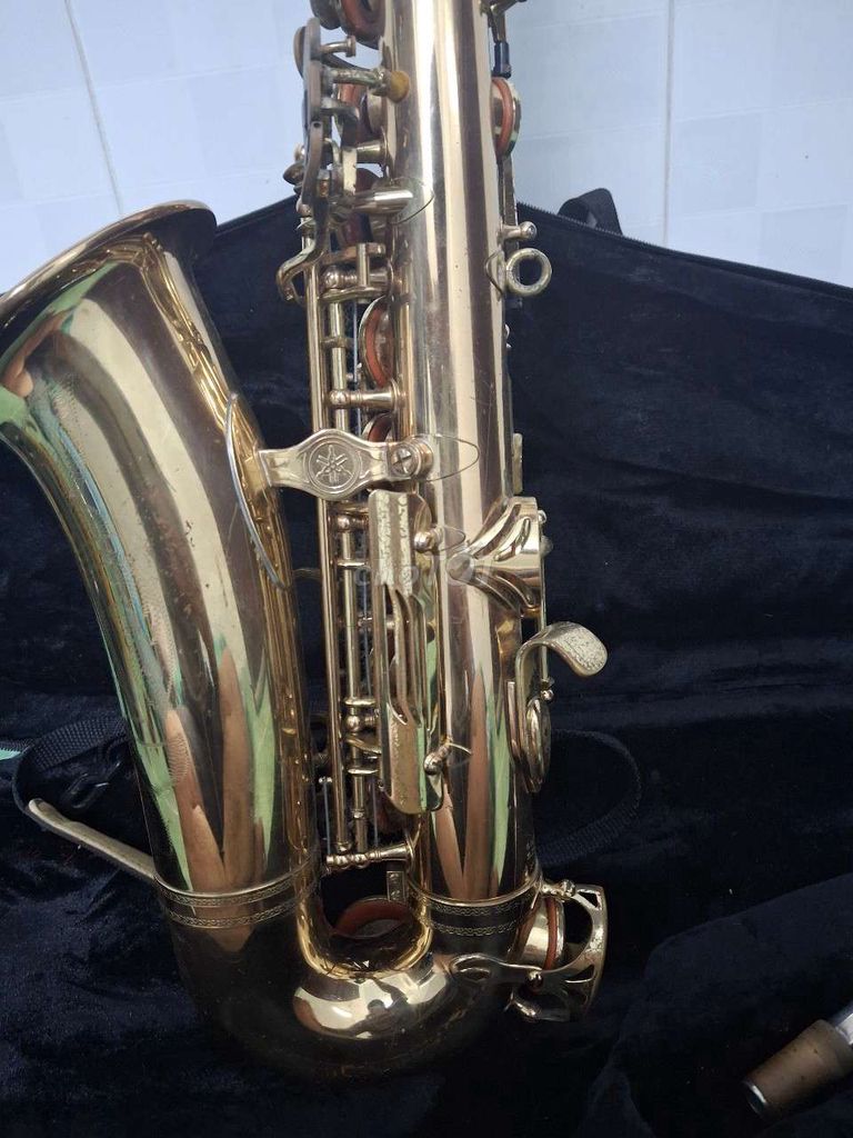 Kèn saxophone Yas-61