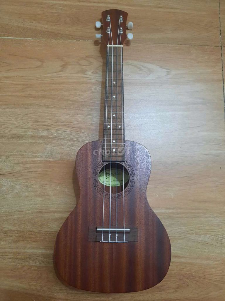 Đàn Ukulele Deviser Concert UK-24-30M Nâu mới 99%. Mua bán Nhạc cụ tại Quận 6 Tp Hồ Chí Minh được đăng bởi Hoàng Lan hình 1