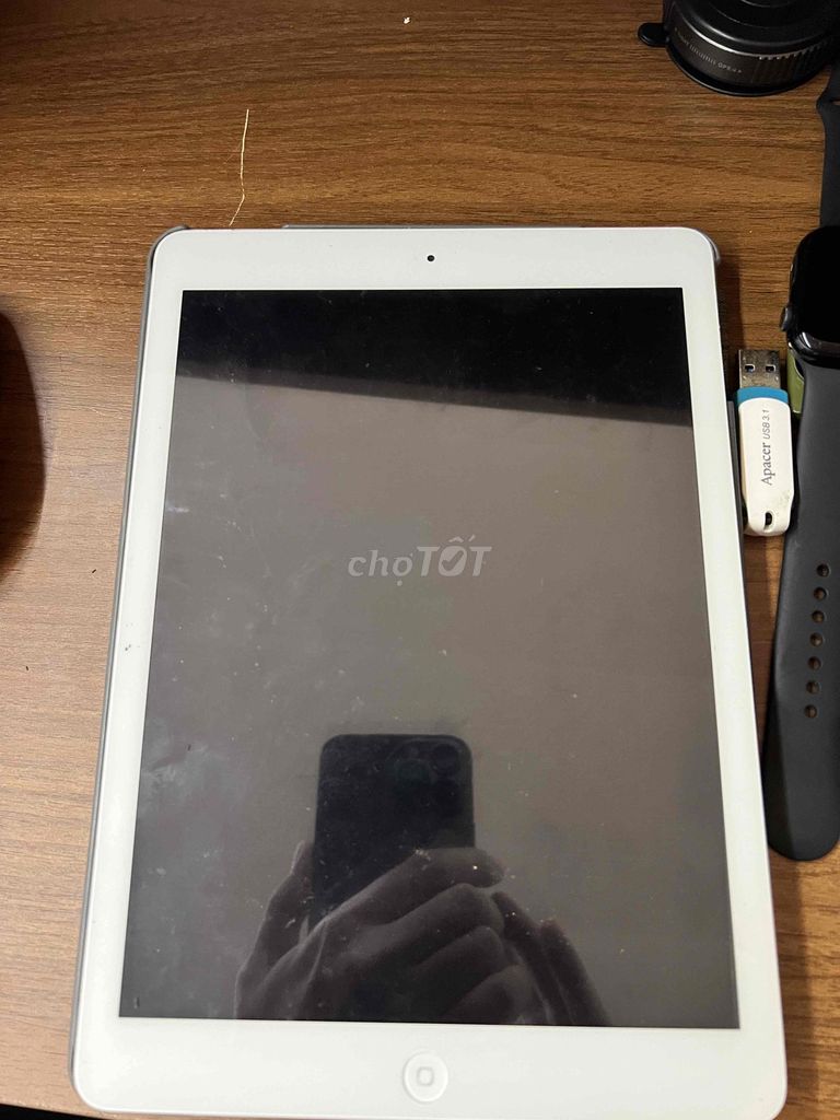 Thanh lys xác iPad Air. Mua bán Máy tính bảng tại Quận 12 Tp Hồ Chí Minh được đăng bởi Quân hình 1