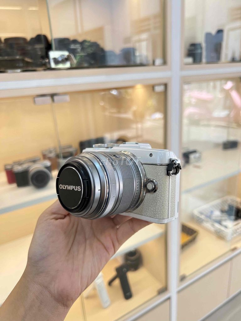 Máy ảnh Olympus E-PL7 Trắng. Mua bán Máy ảnh, Máy quay tại Quận Phú Nhuận Tp Hồ Chí Minh được đăng bởi Khánh máy ảnh top 1 hình 1