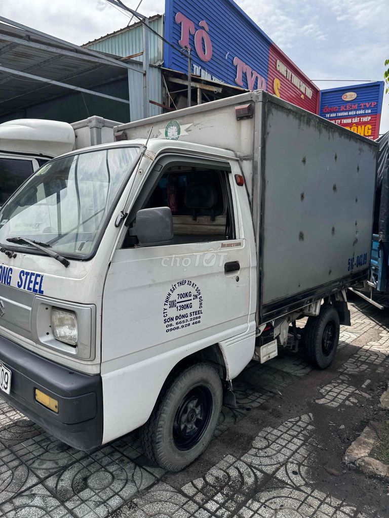 Suzuki 2010 - 10000 km. Mua bán Ô tô tại Quận 12 Tp Hồ Chí Minh được đăng bởi Maria Diễm hình 3