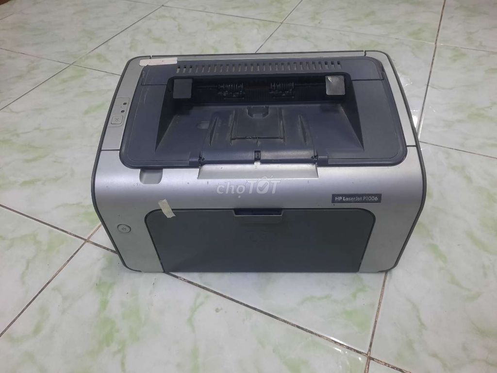 Máy in laserjet P1006 còn đẹp hoạt động hoàn hảo