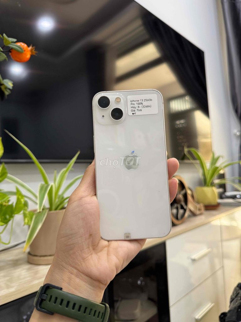 iphone 13 256Gb Quốc tế Trắng P100 zin đẹp 98. Mua bán Điện thoại tại Huyện Hóc Môn Tp Hồ Chí Minh được đăng bởi Thu hình 1